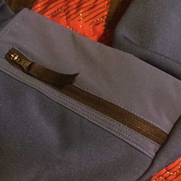 NWT! MENS fleece hoodie size large - Picture 6 of 6